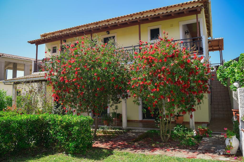 Mirsini Apartments Agios Georgios  Exterior photo